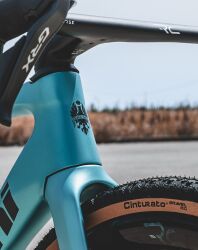 BIANCHI IMPULSO RC GRX 825 Di2 2x12 VİTES POWERMETER GRAVEL BİSİKLETİ-2027 - 2